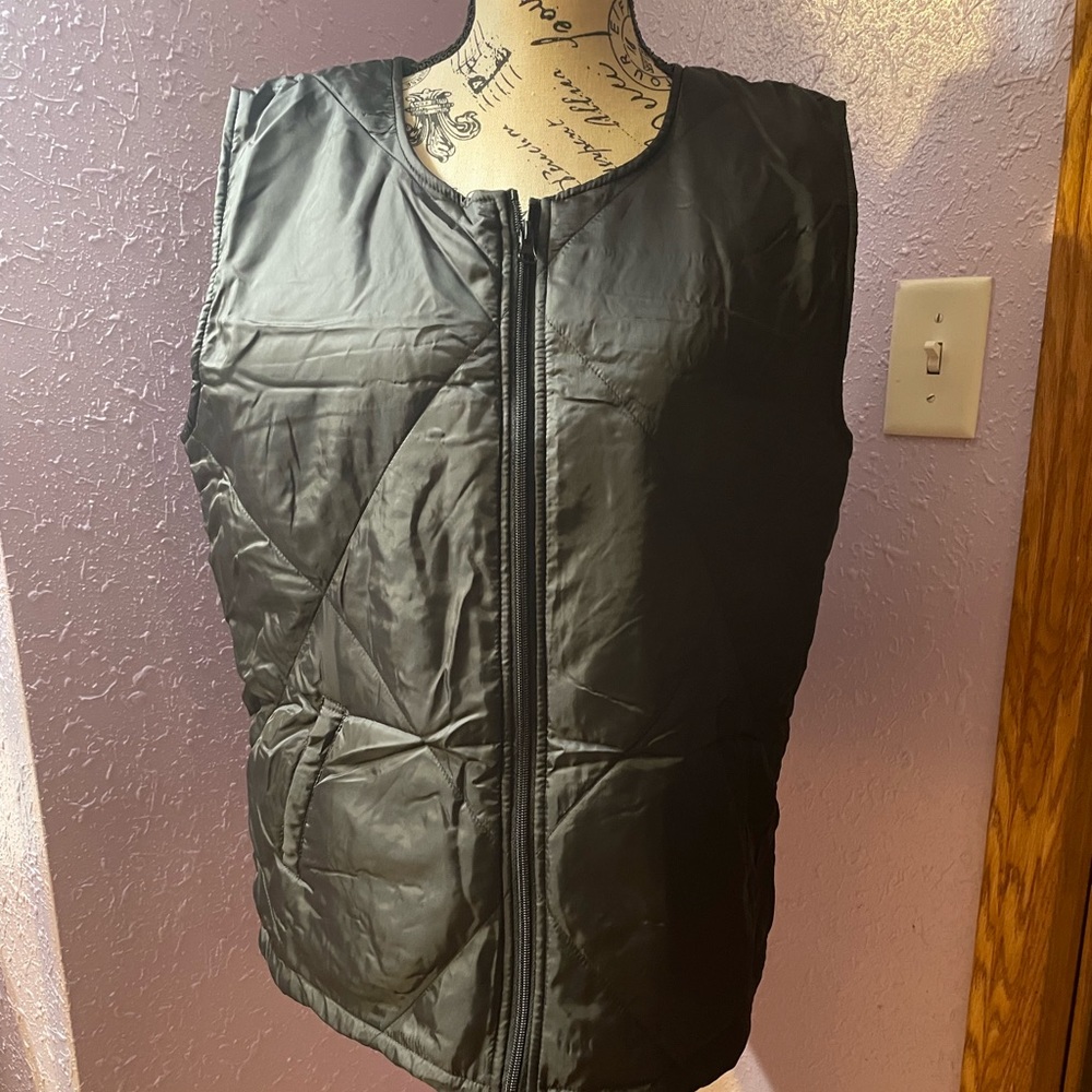 Socialite vest